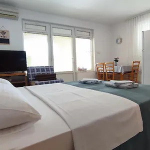  Apartman 3 Palms