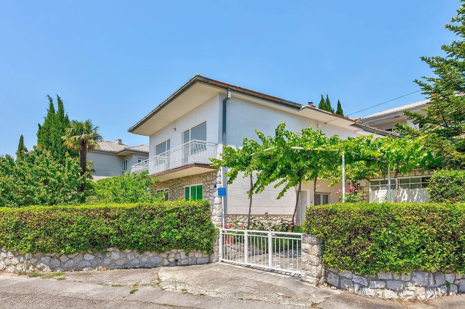 Lauschiges Apartment Nur 200 Meter Zum Sandstrand Mit Meerblick, Grill, Klima Crikvenica Croatia