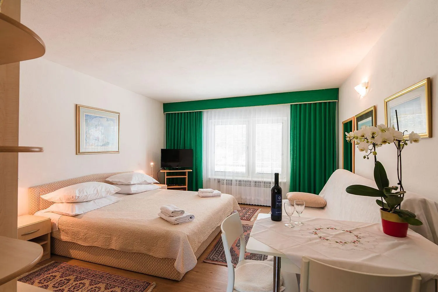 Lauschiges Apartment Nur 200 Meter Zum Sandstrand Mit Meerblick, Grill, Klima Crikvenica Croatia